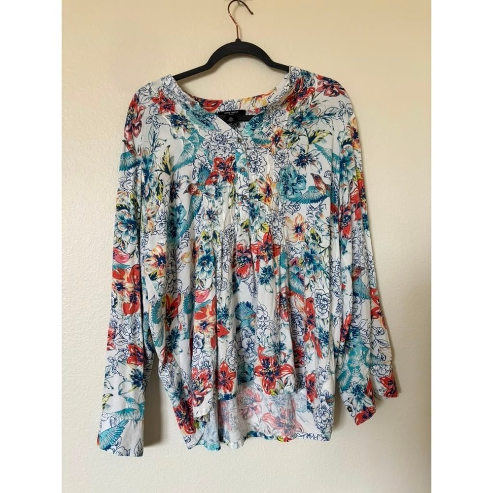 Nine West Jeans Floral Bird Print Henley Blouse XL White Blue Long Sleeve Boho